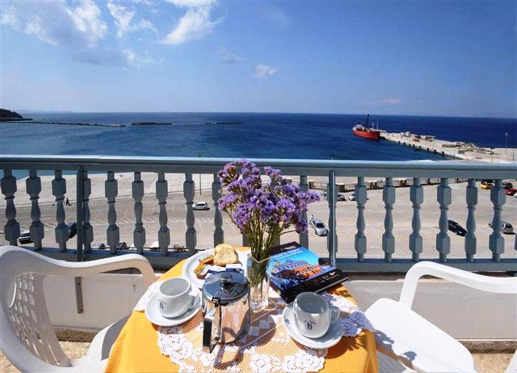 Hotel Asteria Tínos Zimmer foto
